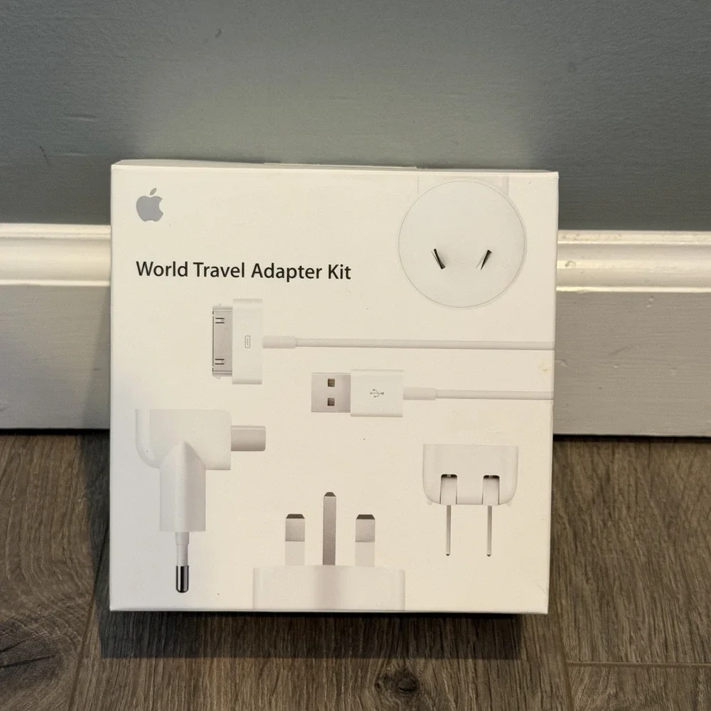 Apple World Travel Adapter Kit for Apple Power Adapters & Chargers